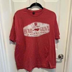 Mens Red NC State Wolfpack Graphic Tee Size XL